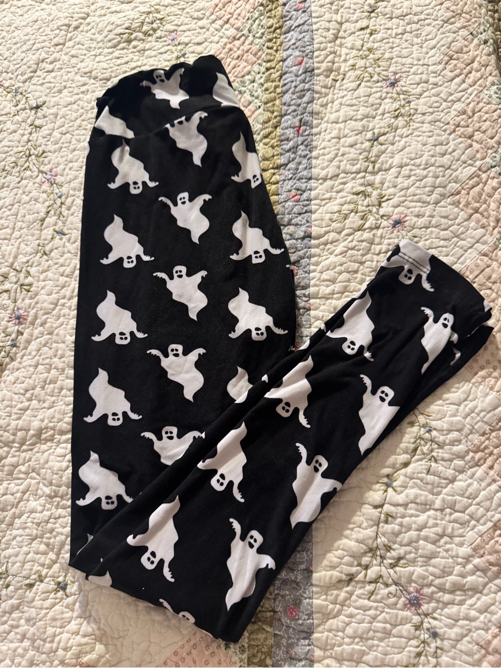 Black Leggings With White Ghost Print